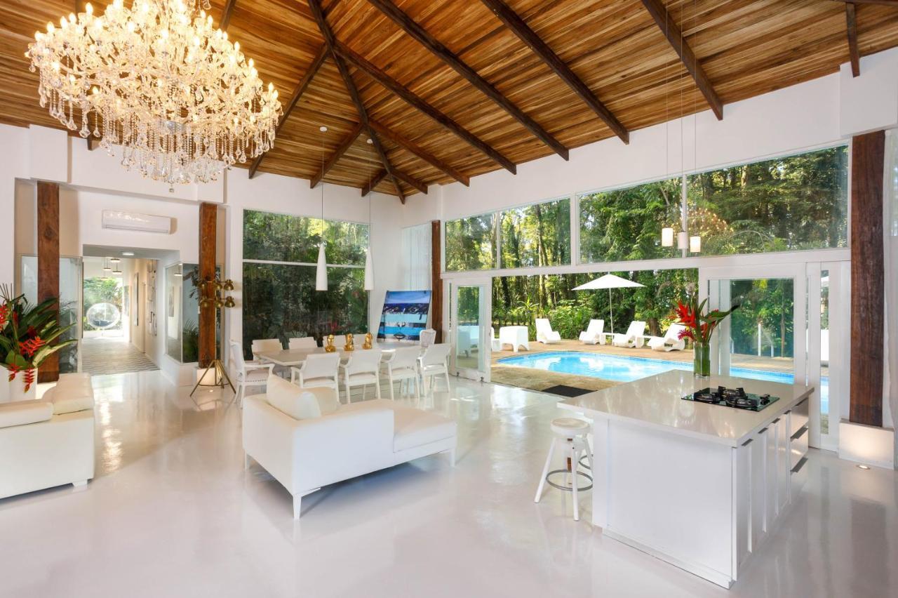 Gigi Brown Villa Paparazzi Beachfront Puerto Viejo de Talamanca Dış mekan fotoğraf