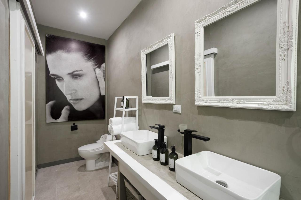 Gigi Brown Villa Paparazzi Beachfront Puerto Viejo de Talamanca Dış mekan fotoğraf